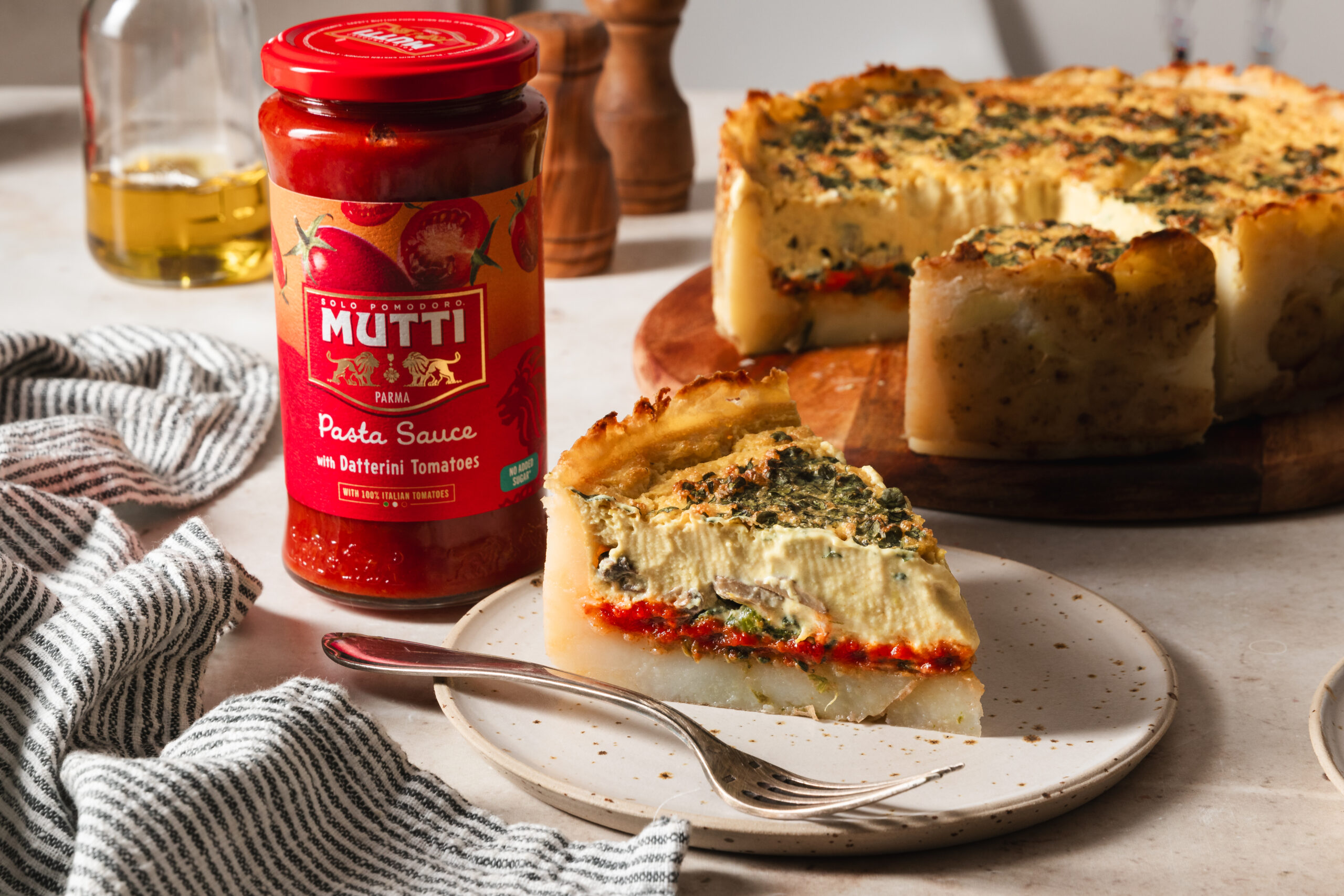 Potato quiche with mushrooms and spinach