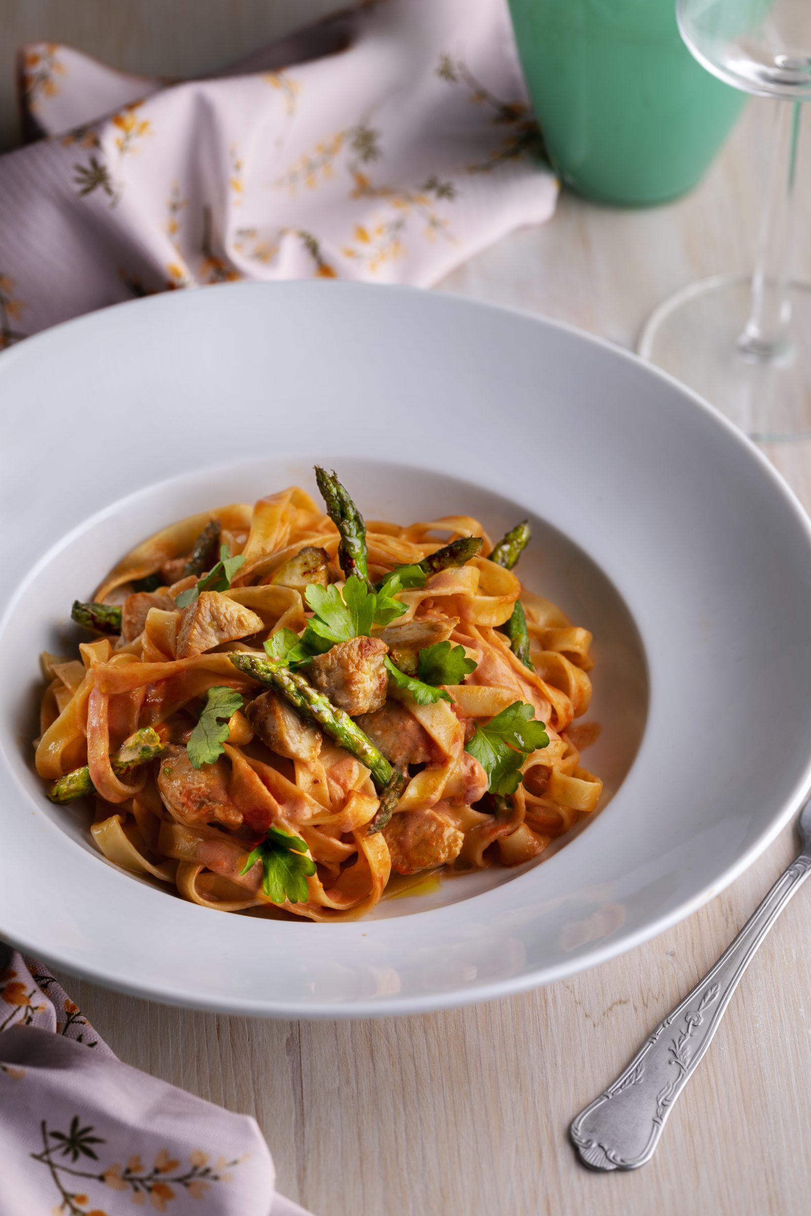 Cremet kyllingepasta