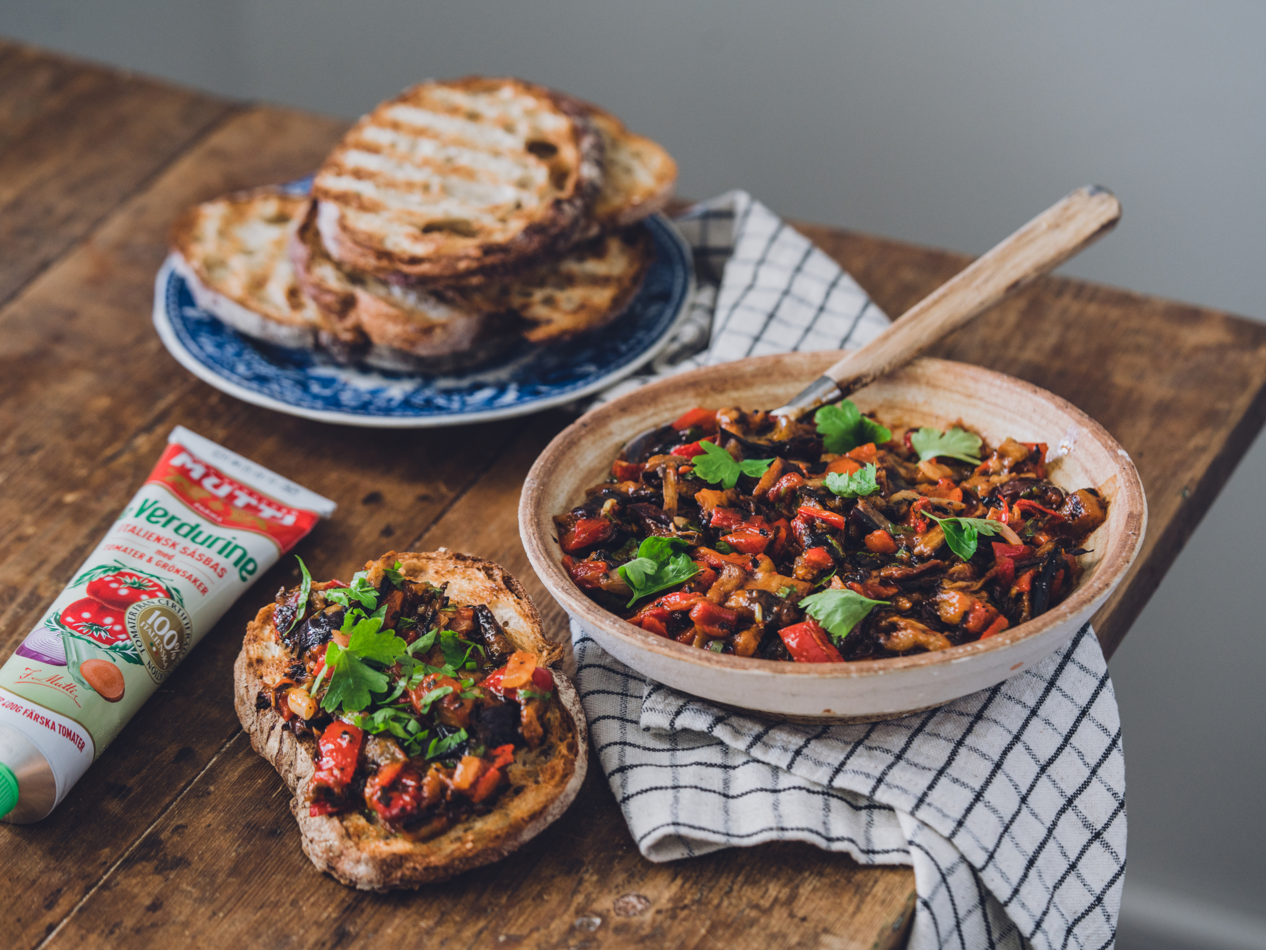 Caponata af grillede grøntsager