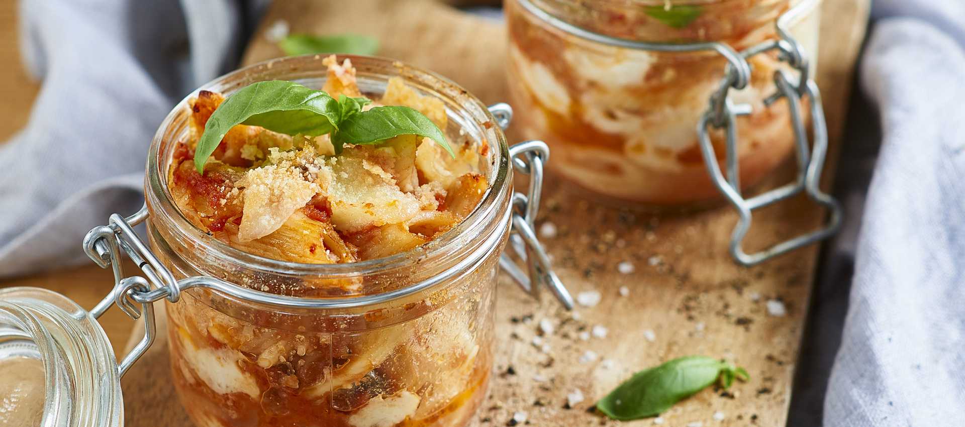 Gratinert pasta med grønnsaker og Polpa-tomater