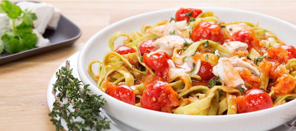 Pasta med tomater og geitost Pasta med tomater og geitost