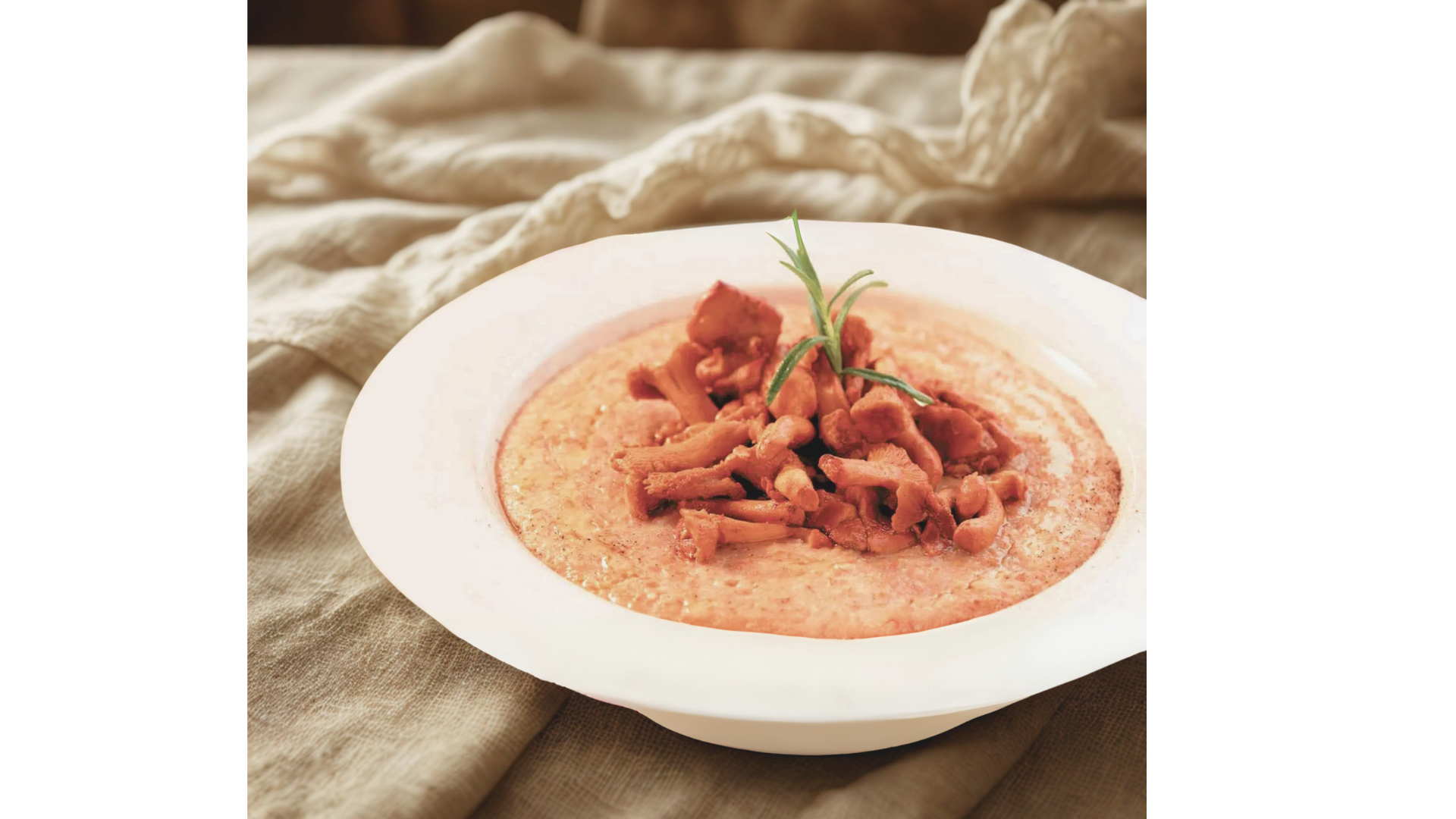 Dinkelcreme mit pfifferlingen