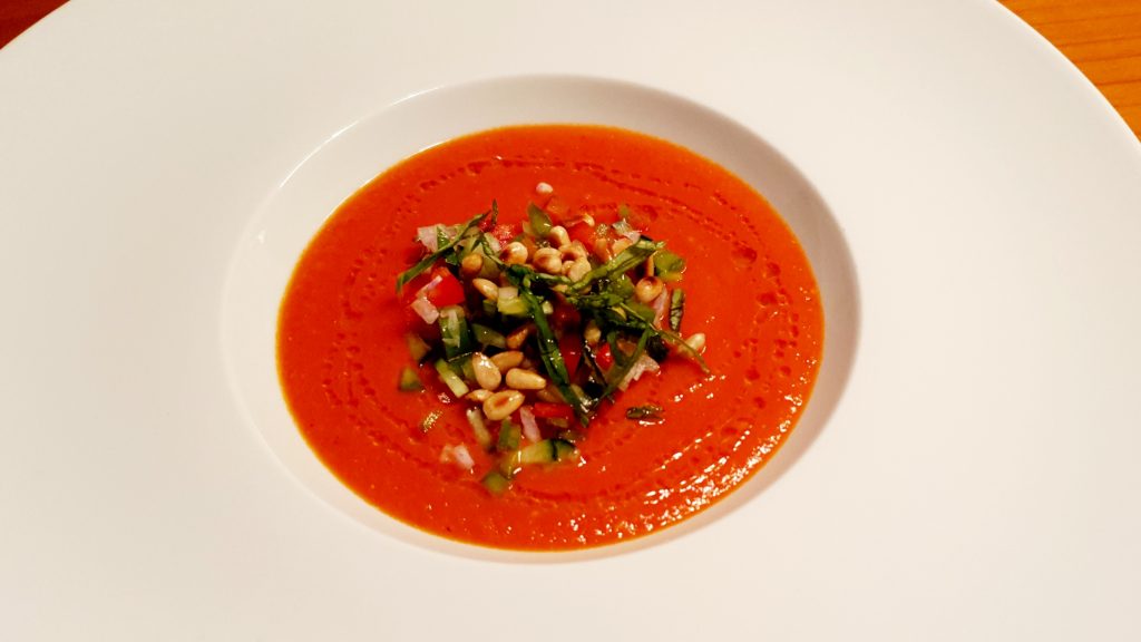 Frisches Tomatensüppchen Frisches Tomatensüppchen