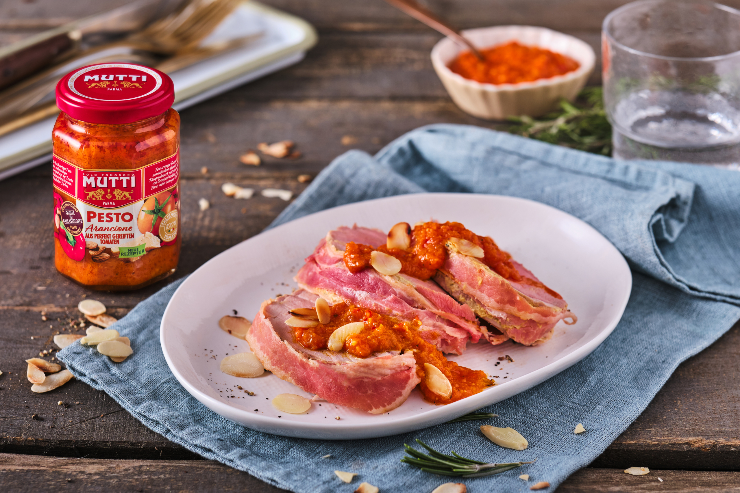 Schweinefilet Mignon mit MUTTI Pesto Arancione