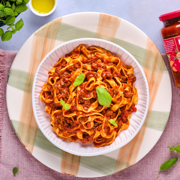 Tagliatelle mit Veganer Bolognese von MUTTI-image