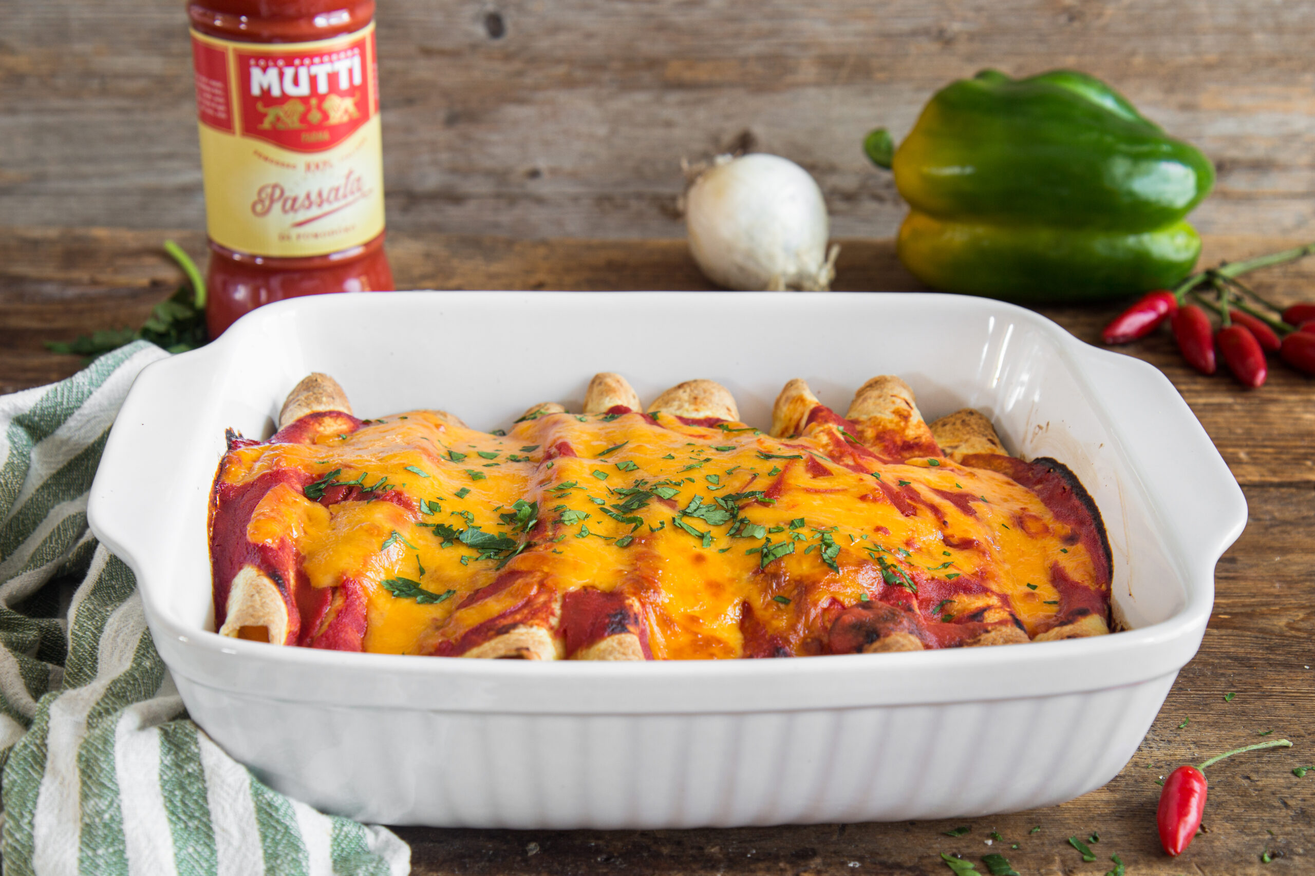 Würzige Hähnchen-Enchiladas