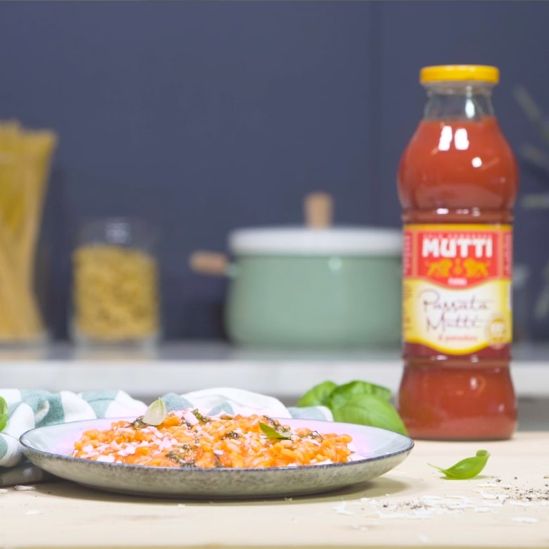 Risotto à la tomate, pesto et ricotta Risotto à la tomate, pesto et ricotta