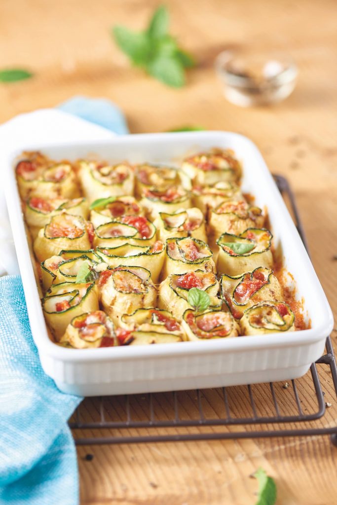 Rouleaux de courgettes à la tomate Rouleaux de courgettes à la tomate