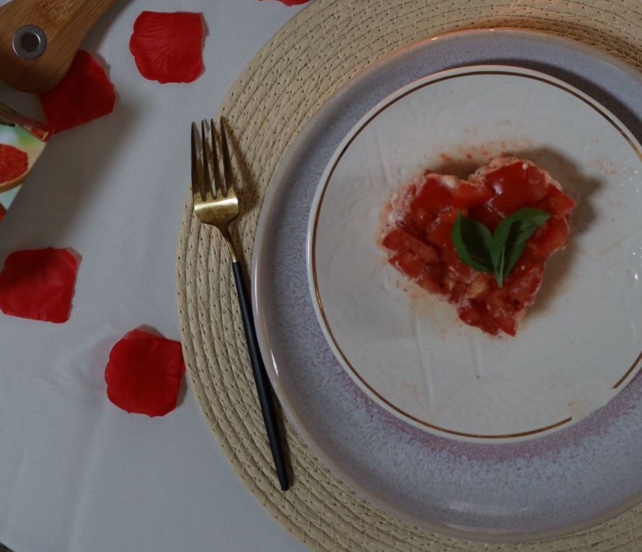 Tartare de tomate ricotta et basilic