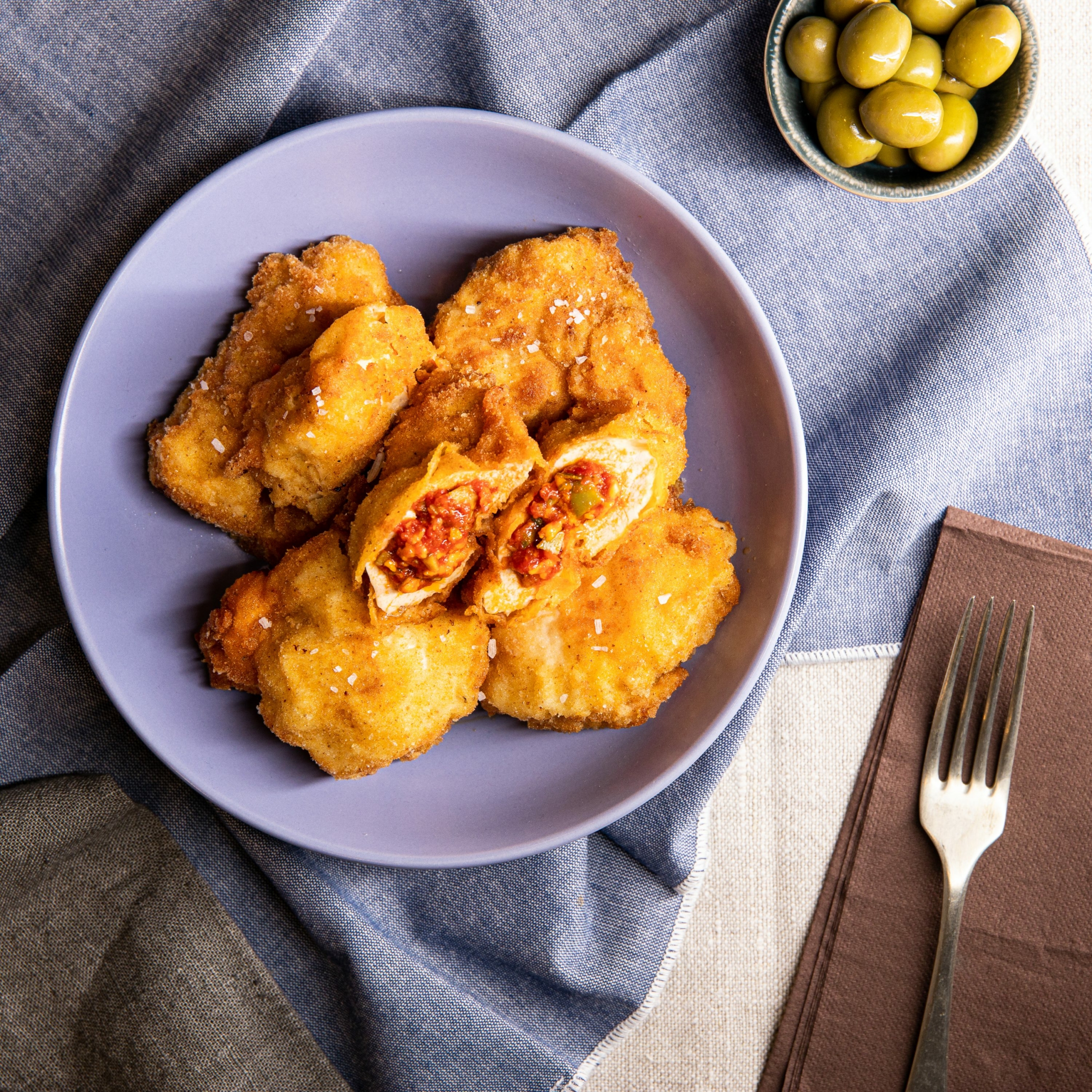 CHICKEN WITH TOMATO FILLING