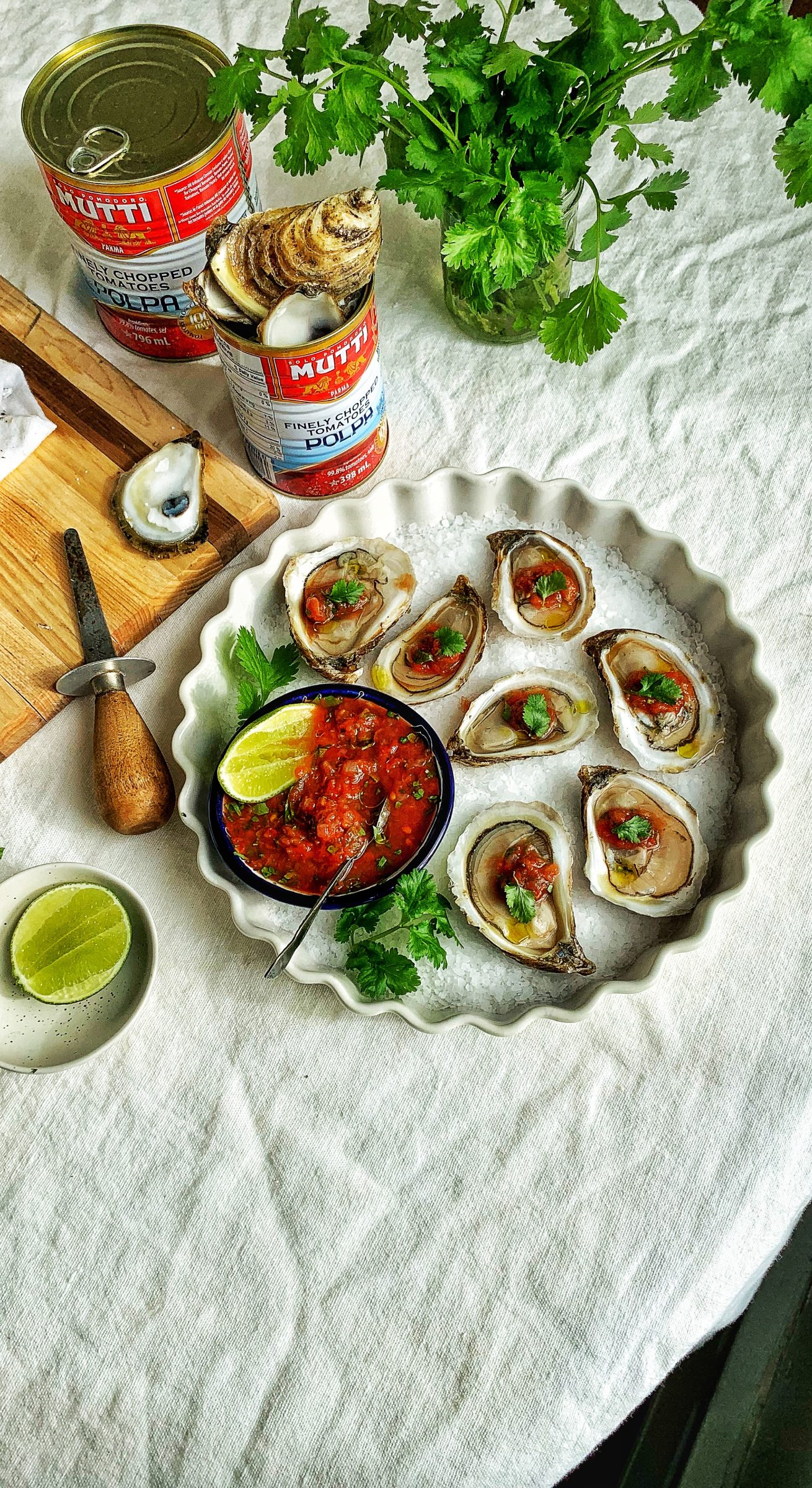 Aimee – Huîtres sur demi-coquille avec salsa de saison