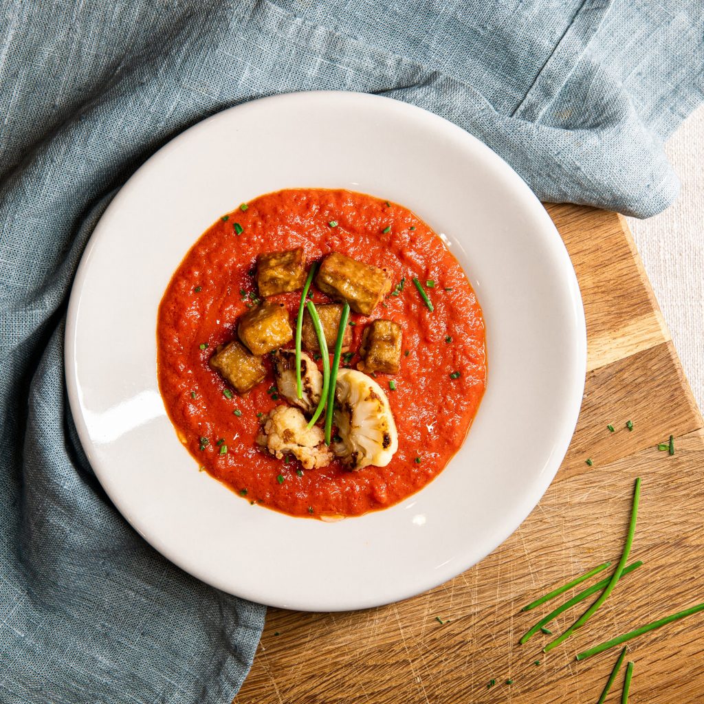 Cream of roasted peppers and double concentrated tomato purée Cream of roasted peppers and double concentrated tomato purée