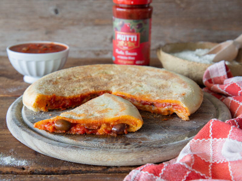focaccia-pomodoro-e-olive-