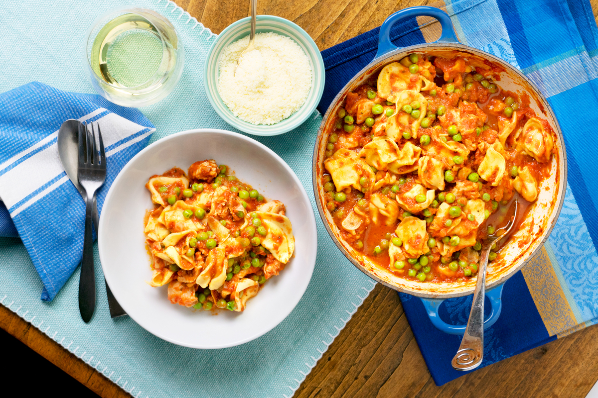 OVEN-BRAISED CHICKEN, TORTELLINI, & PEAS IN TOMATO SAUCE
