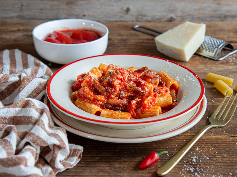 Rigatoni all'amatriciana | Mutti Recipe