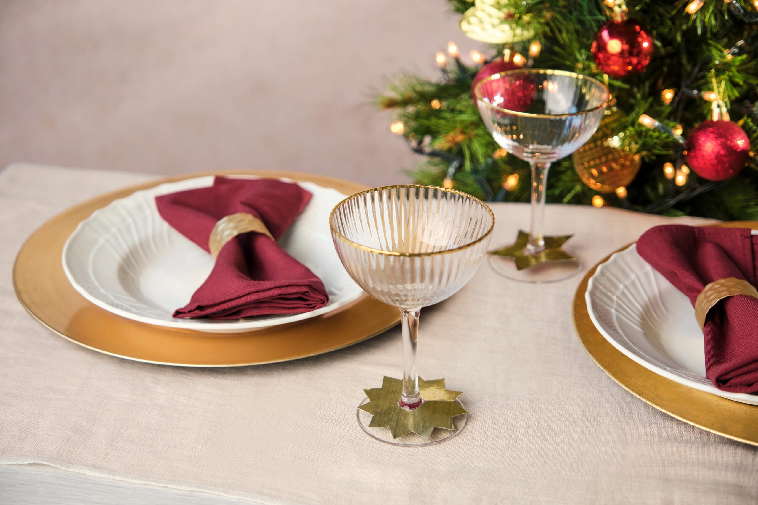 DIY Festive Glass Markers