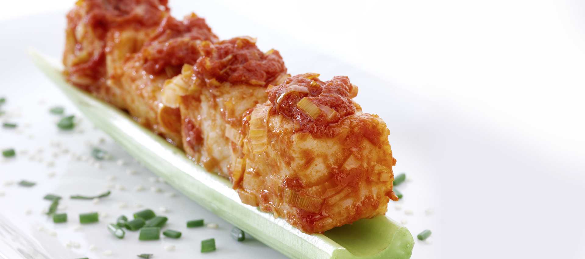 Swordfish with leek and Mutti double concentrated tomato paste