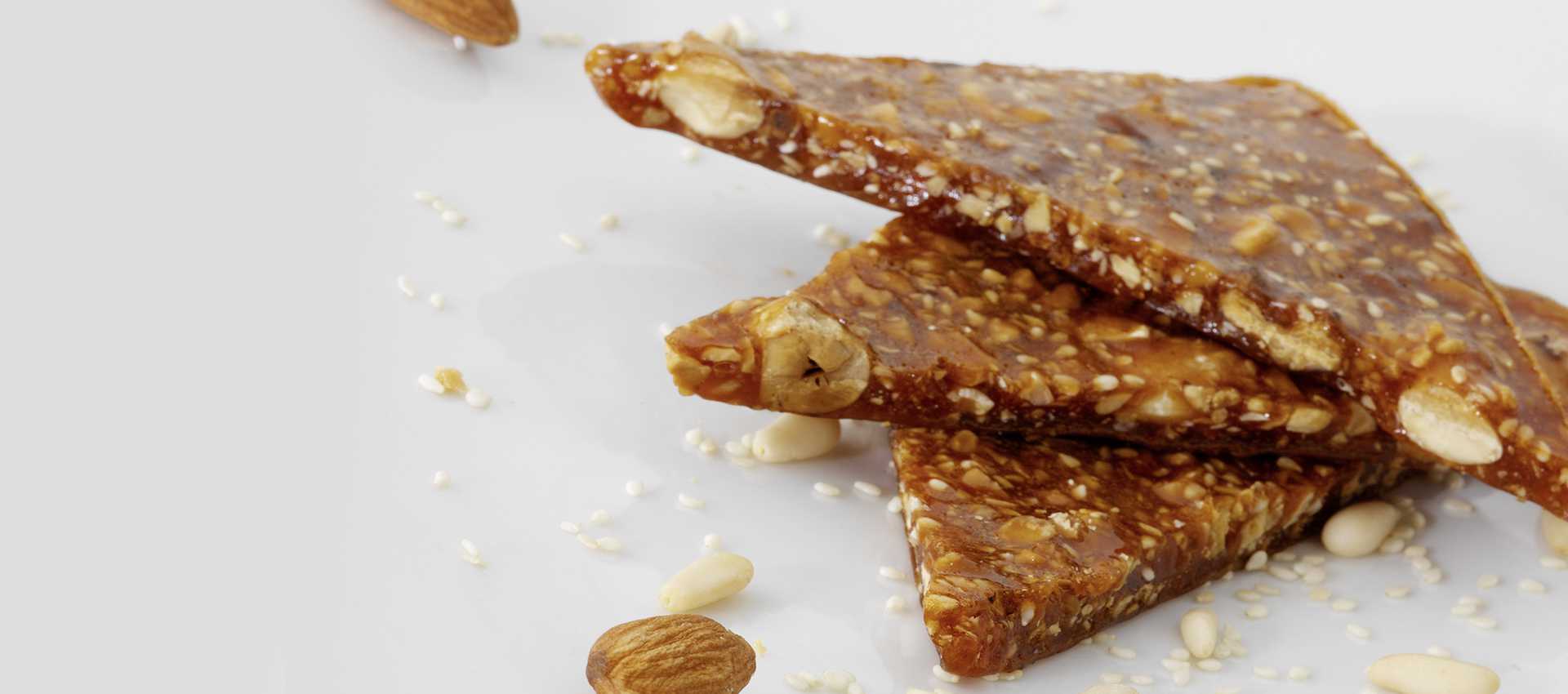 Crunchy nougat with double concentrated tomato paste