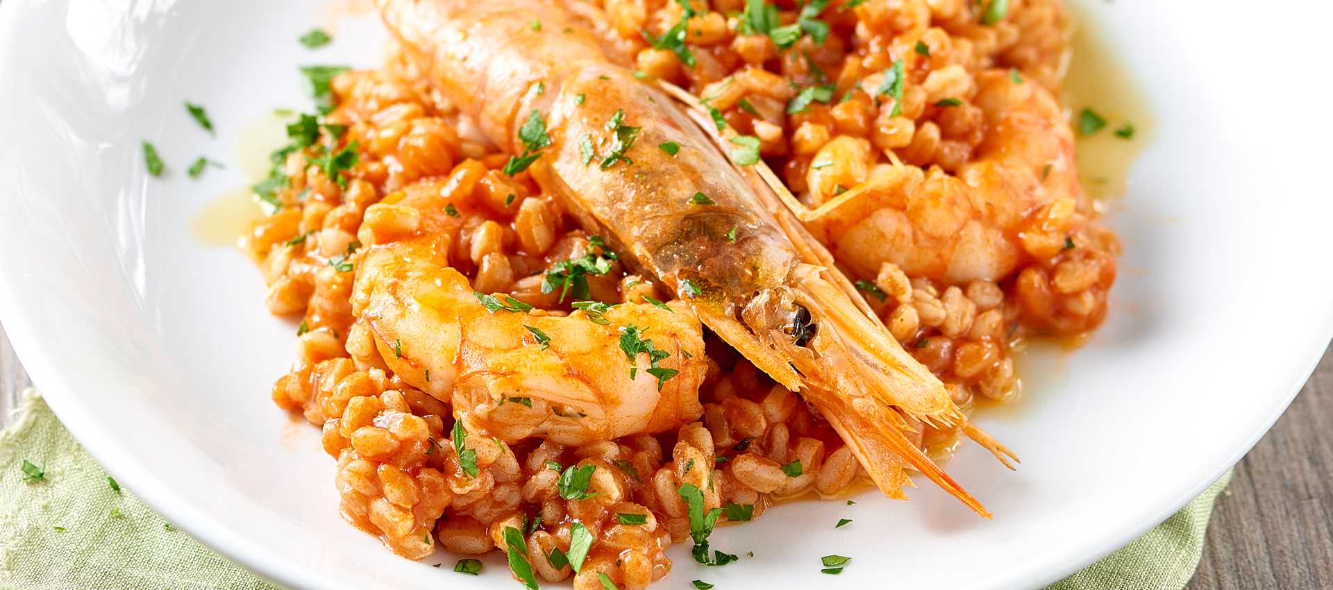 Farro con gamberoni e doppio concentrato di pomodoro