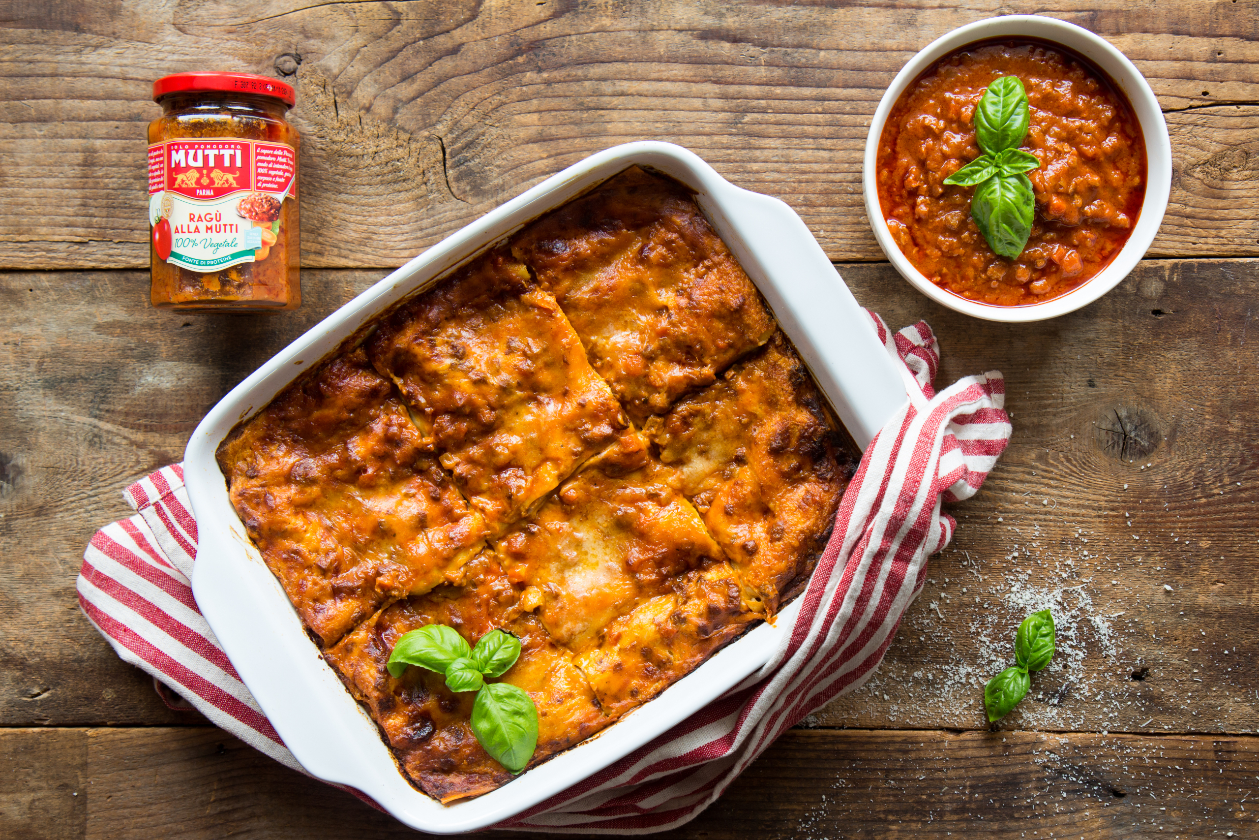 Lasagne vegetariane Con Ragù Alla Mutti 100% Vegetale