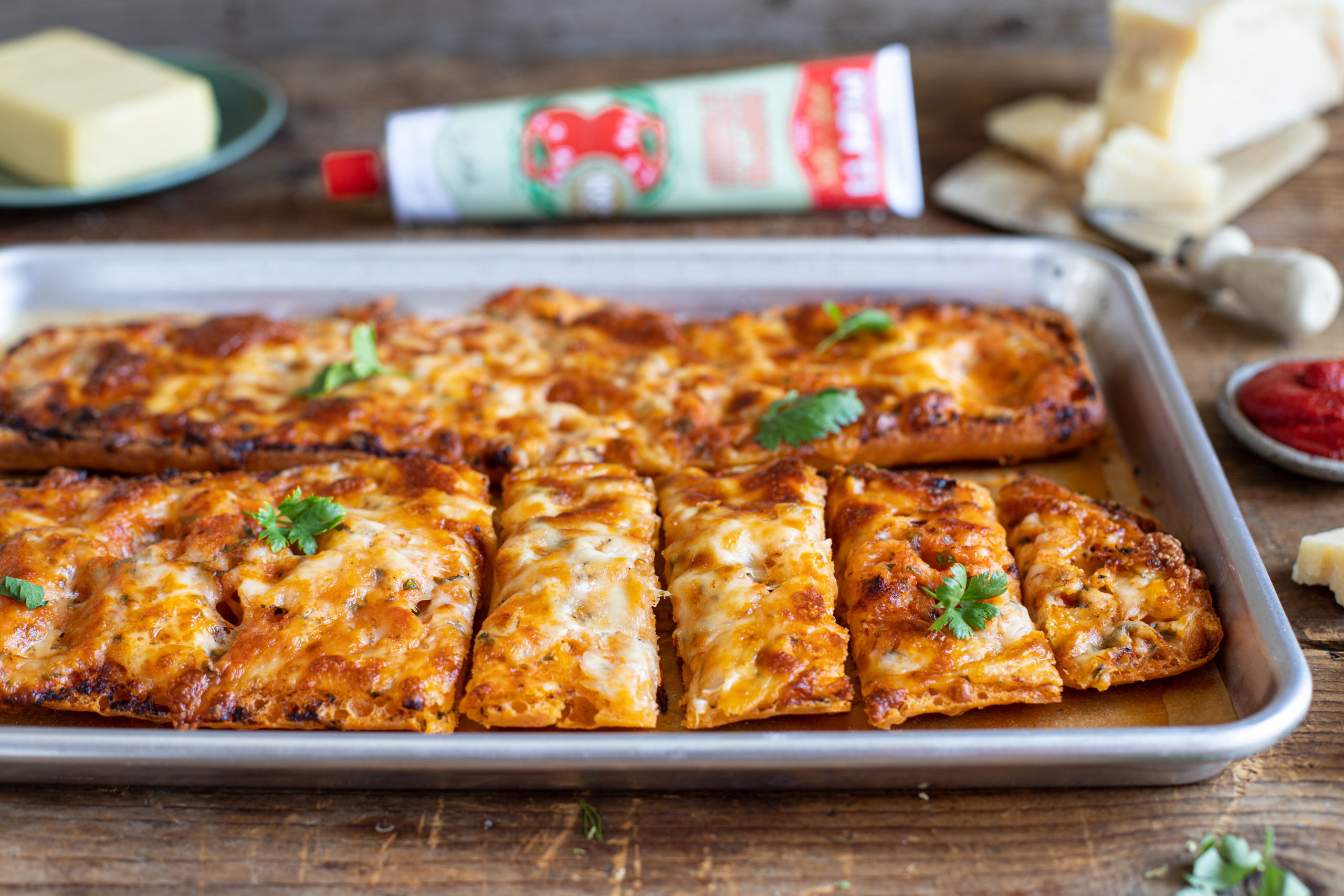 Pane al formaggio con concentrato Mutti