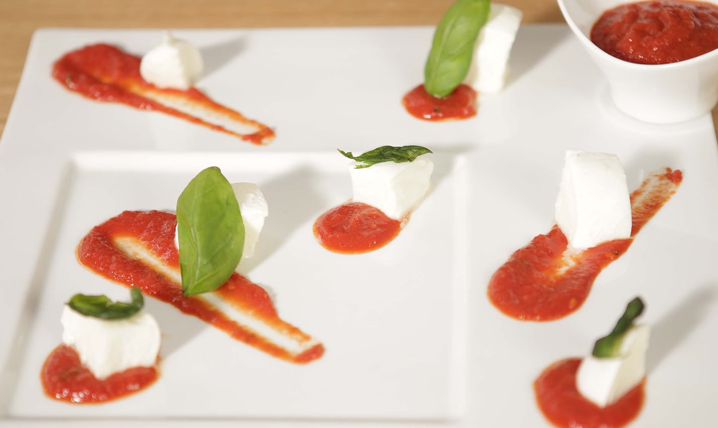 alkuruoka caprese a la mutti