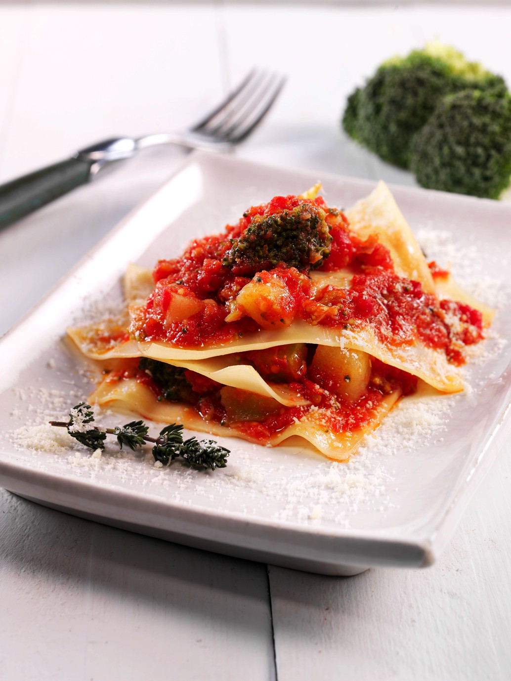 Pikkulasagne perunoilla ja parsakaalilla