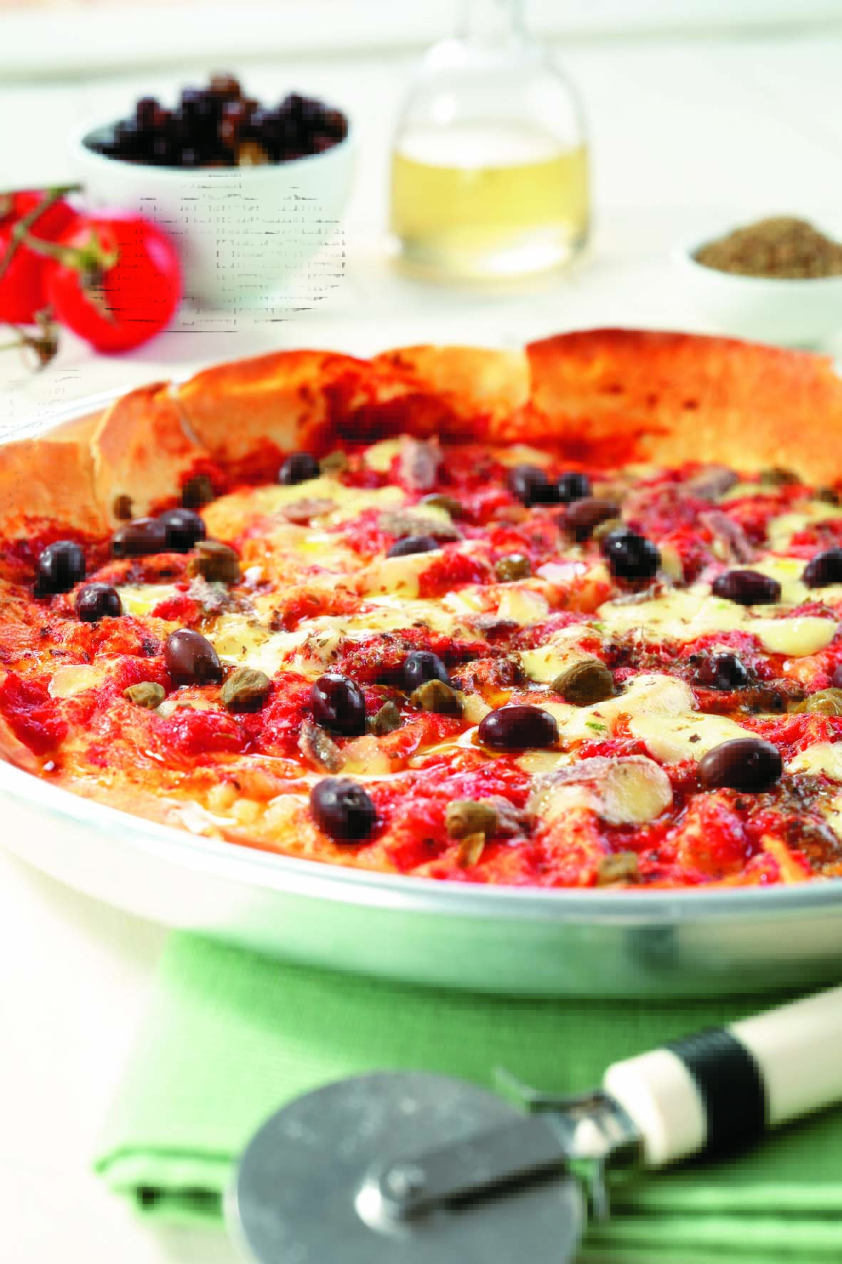 Sardinialainen pizza carasau-leivästä Sardinialainen pizza carasau-leivästä