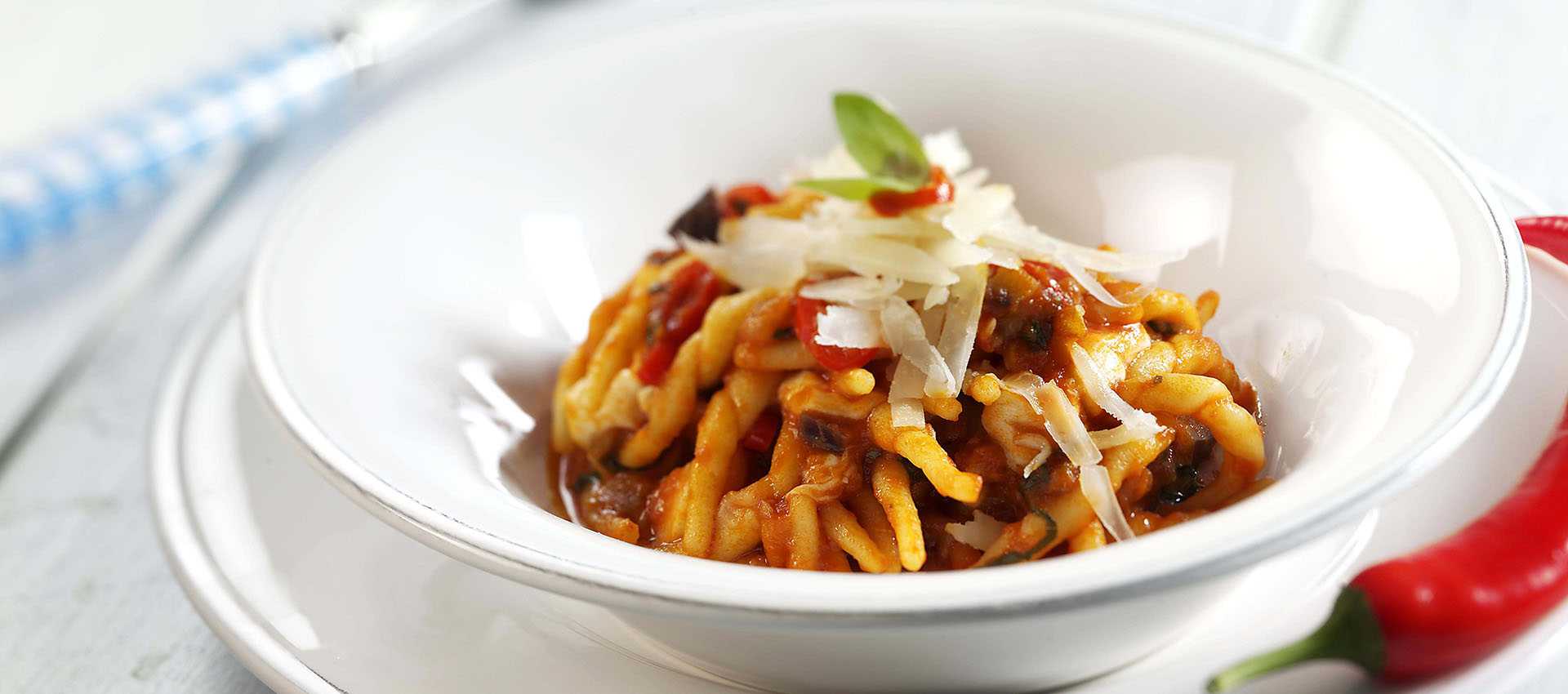 Munakoisopasta mozarellalla